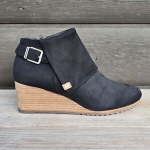 Dr. Scholl's Create Ultra Comfort, Modern Boho, Stacked Wedge Bootie 10M